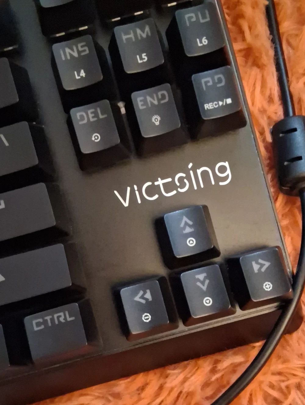 Gaming Keyboard - VicTsing PC320A Mechanical Gaming Keyboard
